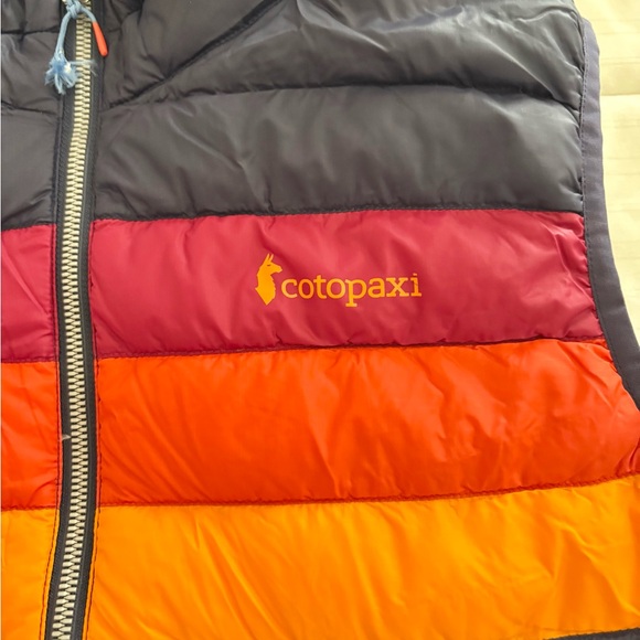 Cotopaxi Puffer Down Vest - Blue, Red, Orange - XL - Unisex - Very Gently Used - Picture 2 of 8